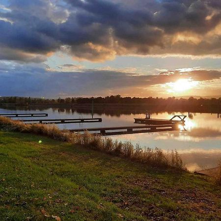 Camping Aux Rives Du Soleil بون-دو-فو المظهر الخارجي الصورة