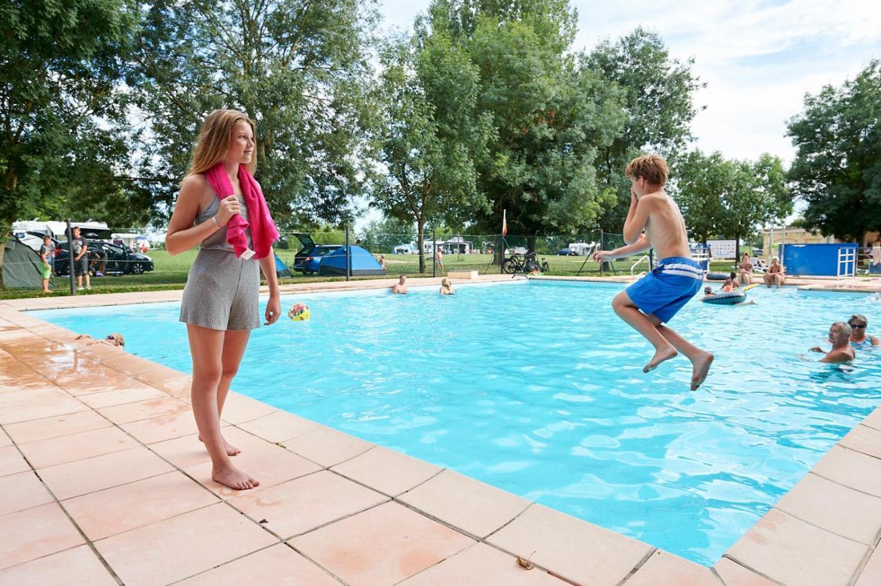 Camping Aux Rives Du Soleil بون-دو-فو المظهر الخارجي الصورة